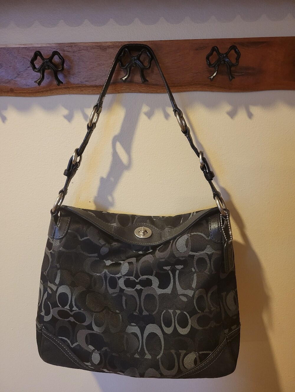 Coach 2006 Carly Signature Shoulder Bag